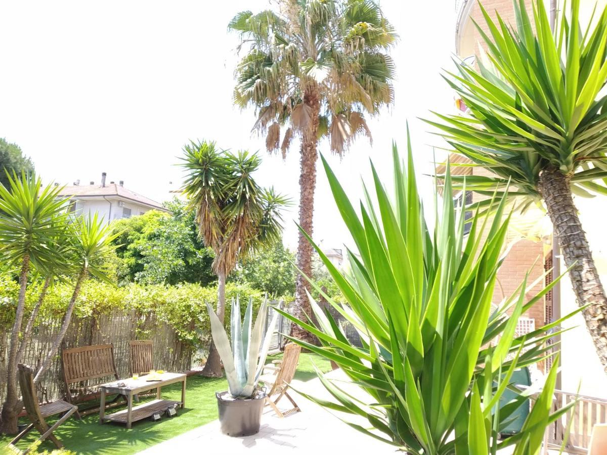Ferienwohnung Casa Giardino San Benedetto del Tronto Exterior foto