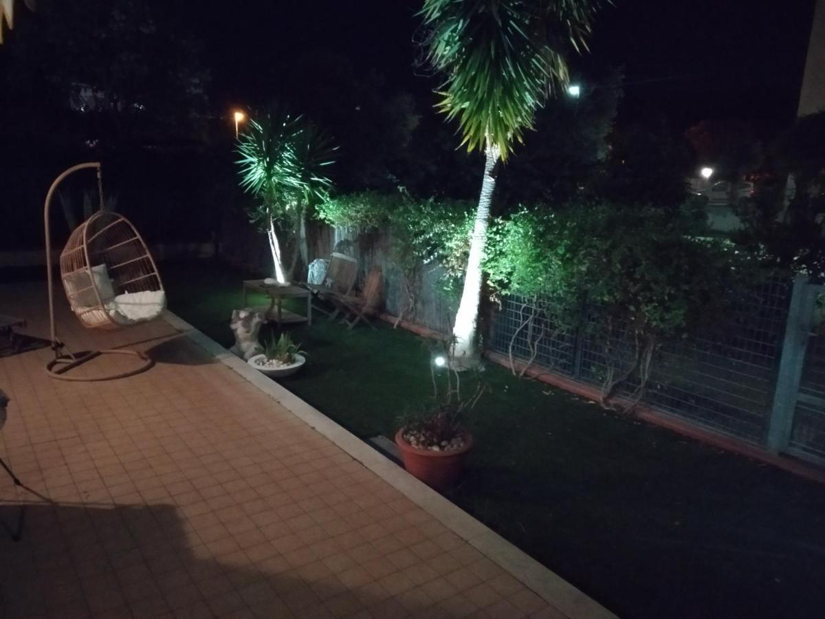 Ferienwohnung Casa Giardino San Benedetto del Tronto Exterior foto
