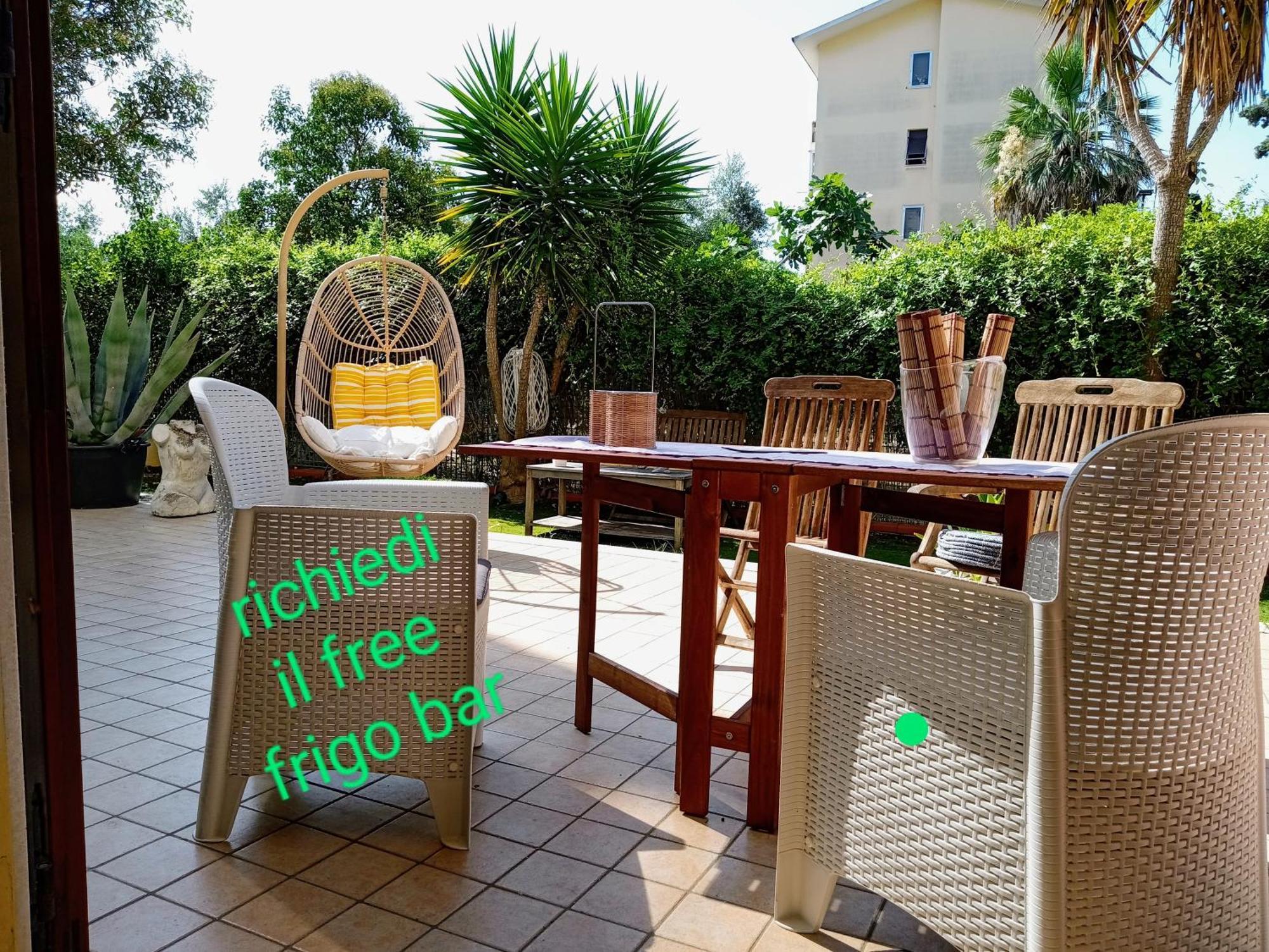 Ferienwohnung Casa Giardino San Benedetto del Tronto Exterior foto