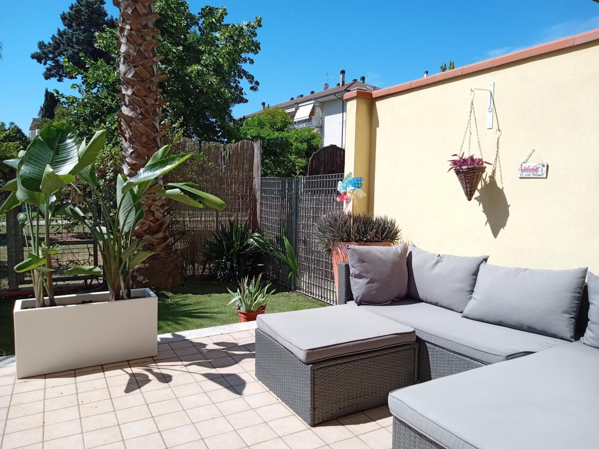 Ferienwohnung Casa Giardino San Benedetto del Tronto Exterior foto